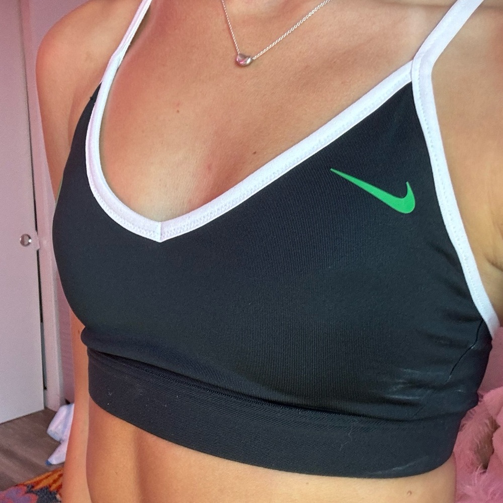 athletic top